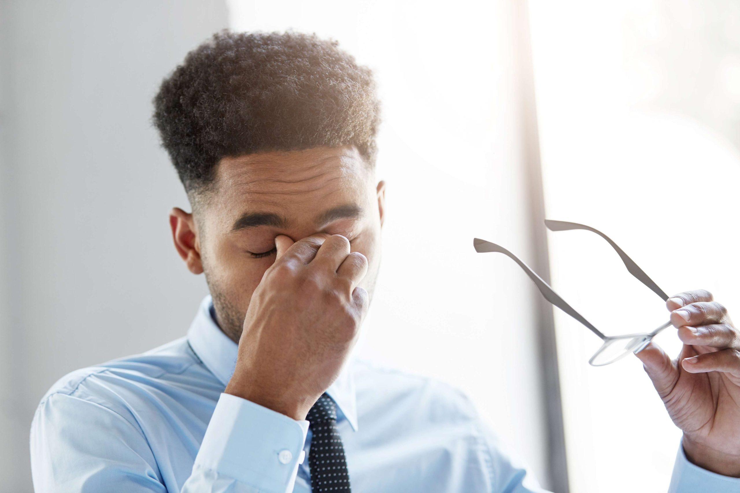 Why Does My Eye Hurt? Causes, Symptoms, and What to Do